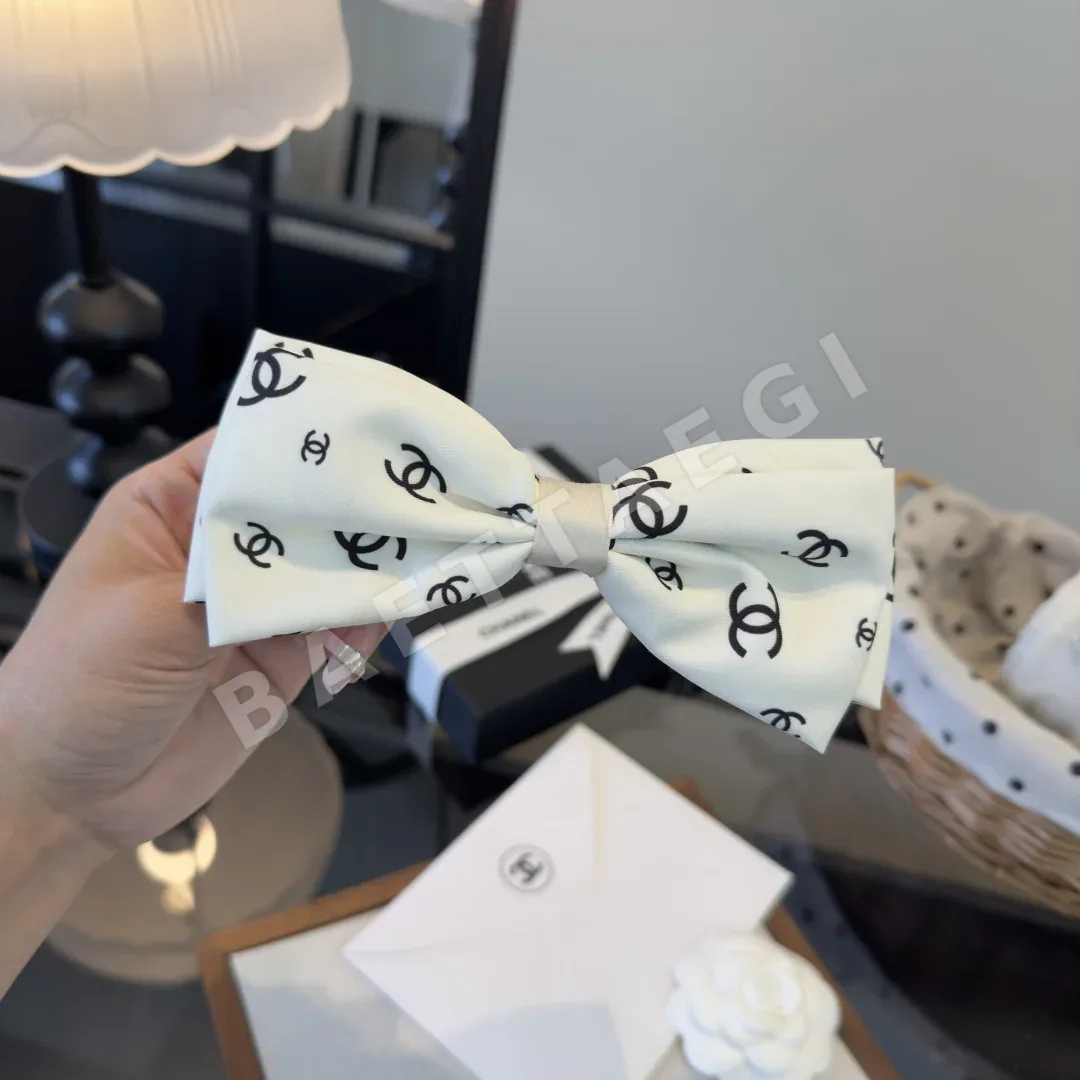 샤넬 리본 헤어 클립 상세 이미지 4
