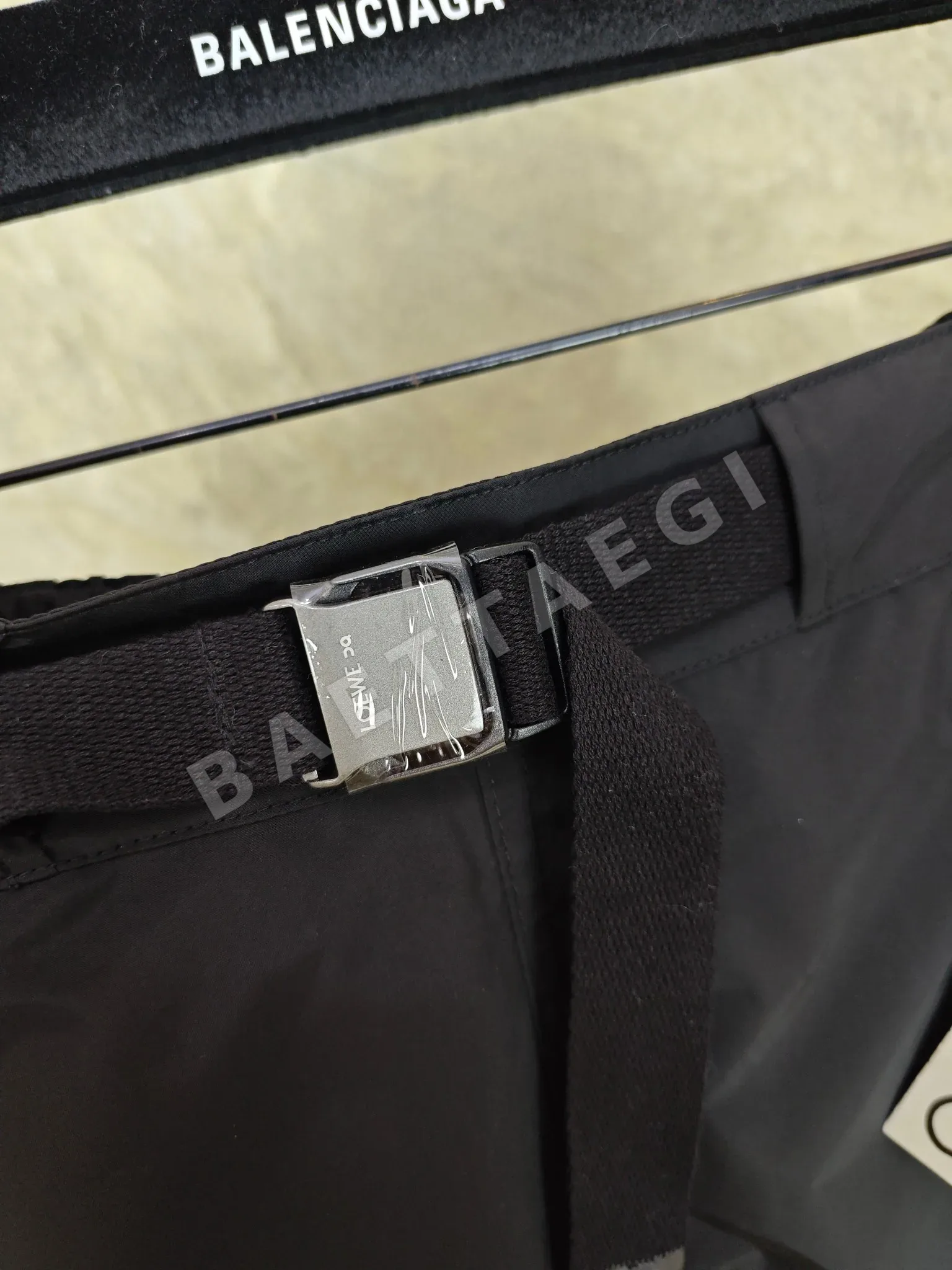 로에베 기능성 스포츠 메시 바지 상세 이미지 3