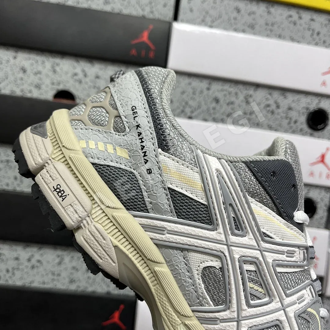 아식스 [XY] 젤 카하나 8 1012A978-028 200335 Asics Gel-Kahana 8 상세 이미지 8