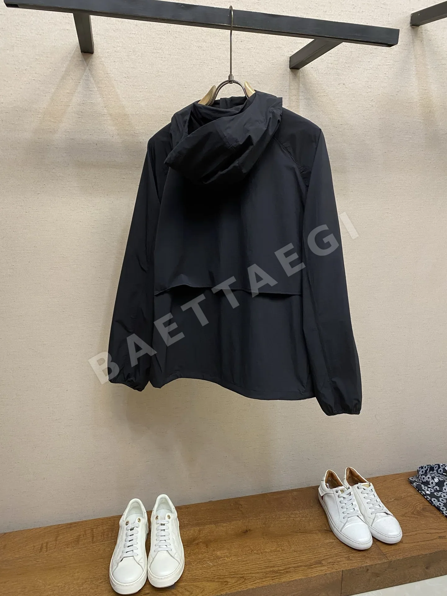 프라다 모노그램 나일론 남성 자켓 상세 이미지 2