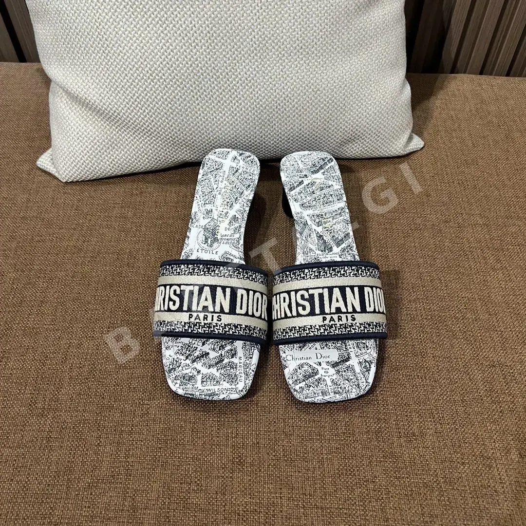 디올 디웨이 힐 뮬 플랜 드 파리 네이비 신발