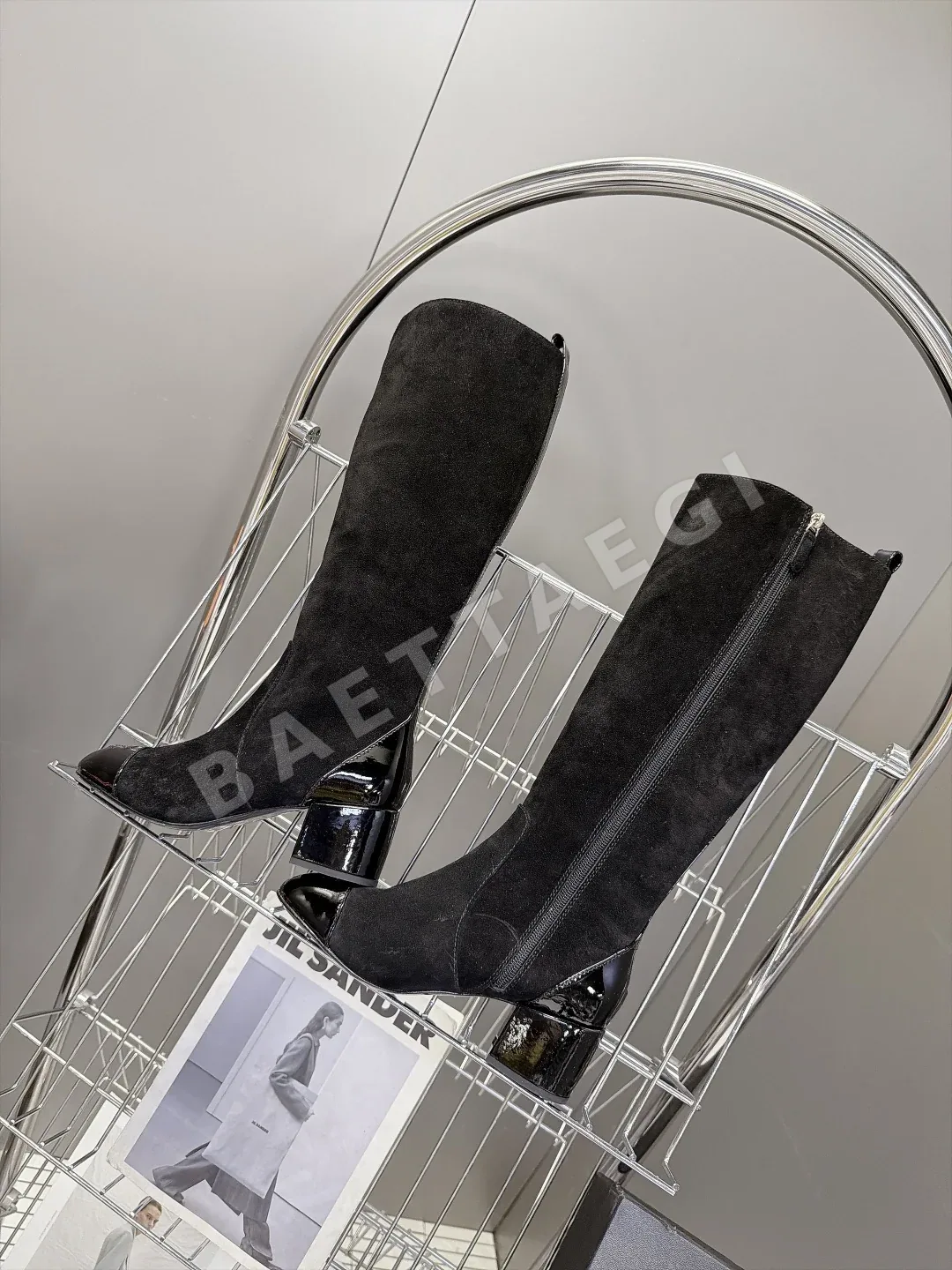 샤넬 부츠 램스킨 진주 더블 C 로고 힐 상세 이미지 6