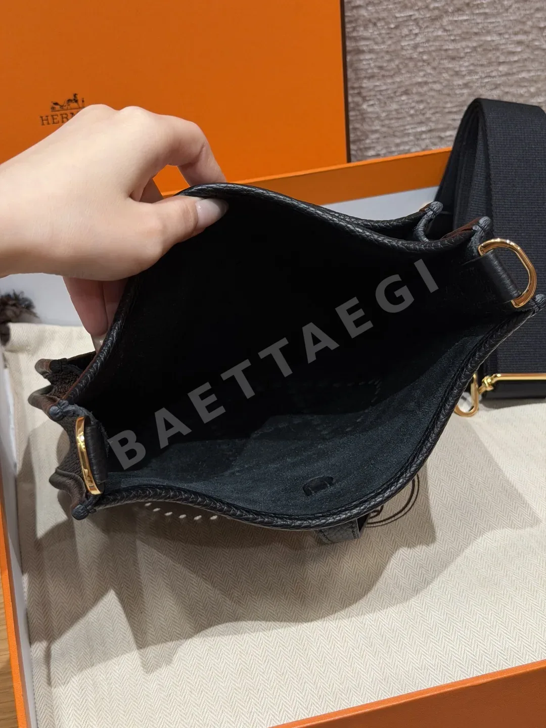 에르메스 에블린 23 cm 가방 상세 이미지 6