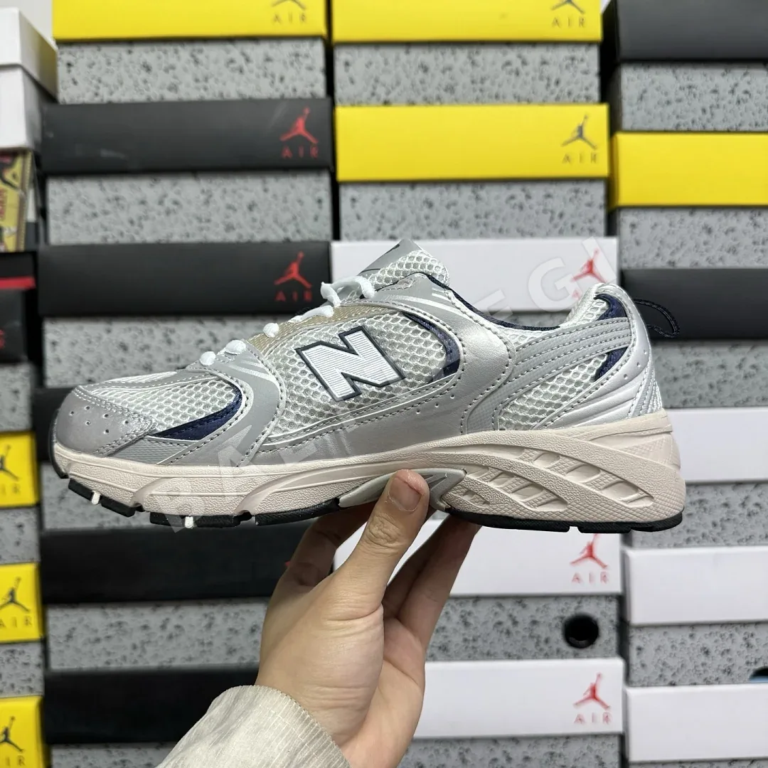 뉴발란스 [WZ] 530 MR530KA 202043 New Balance 530 Steel Grey 상세 이미지 4