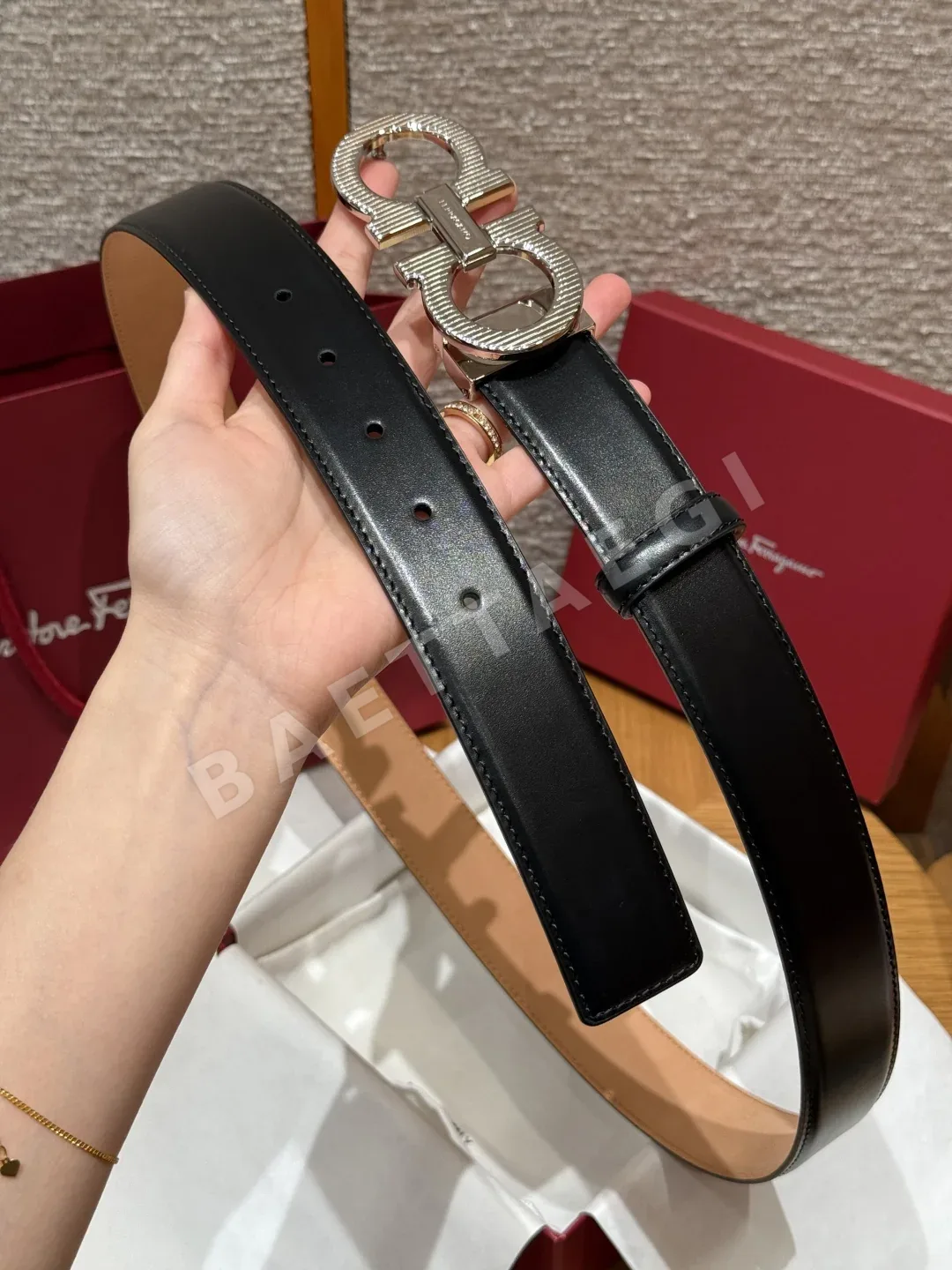 페레가모 간치니 양면 조절 벨트 상세 이미지 4