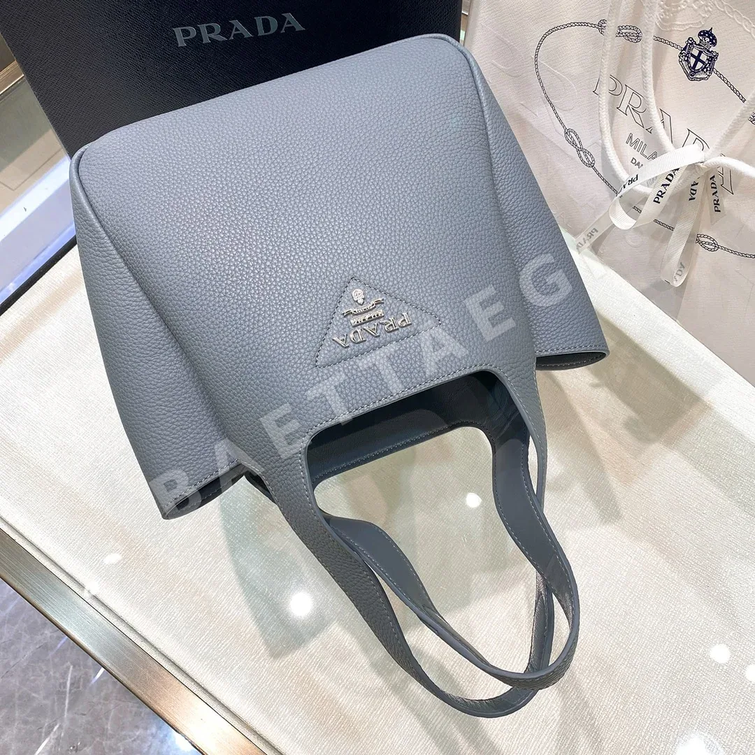 프라다 카프스킨 버킷백 1BG335 상세 이미지 2