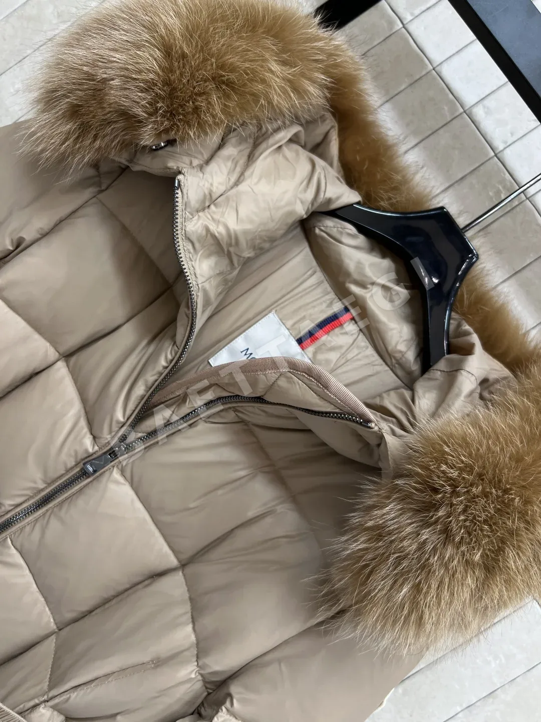 몽클레르 보에딕 롱 패딩 자켓 상세 이미지 2