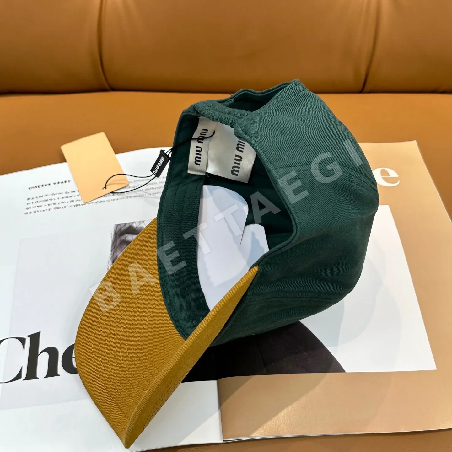 미우미우 컬러 블록 자수 베이스볼 모자 상세 이미지 3