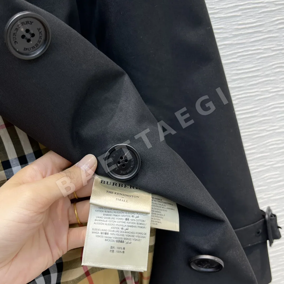 버버리 켄징턴컷 슬림핏 여성 트렌치코트 상세 이미지 6