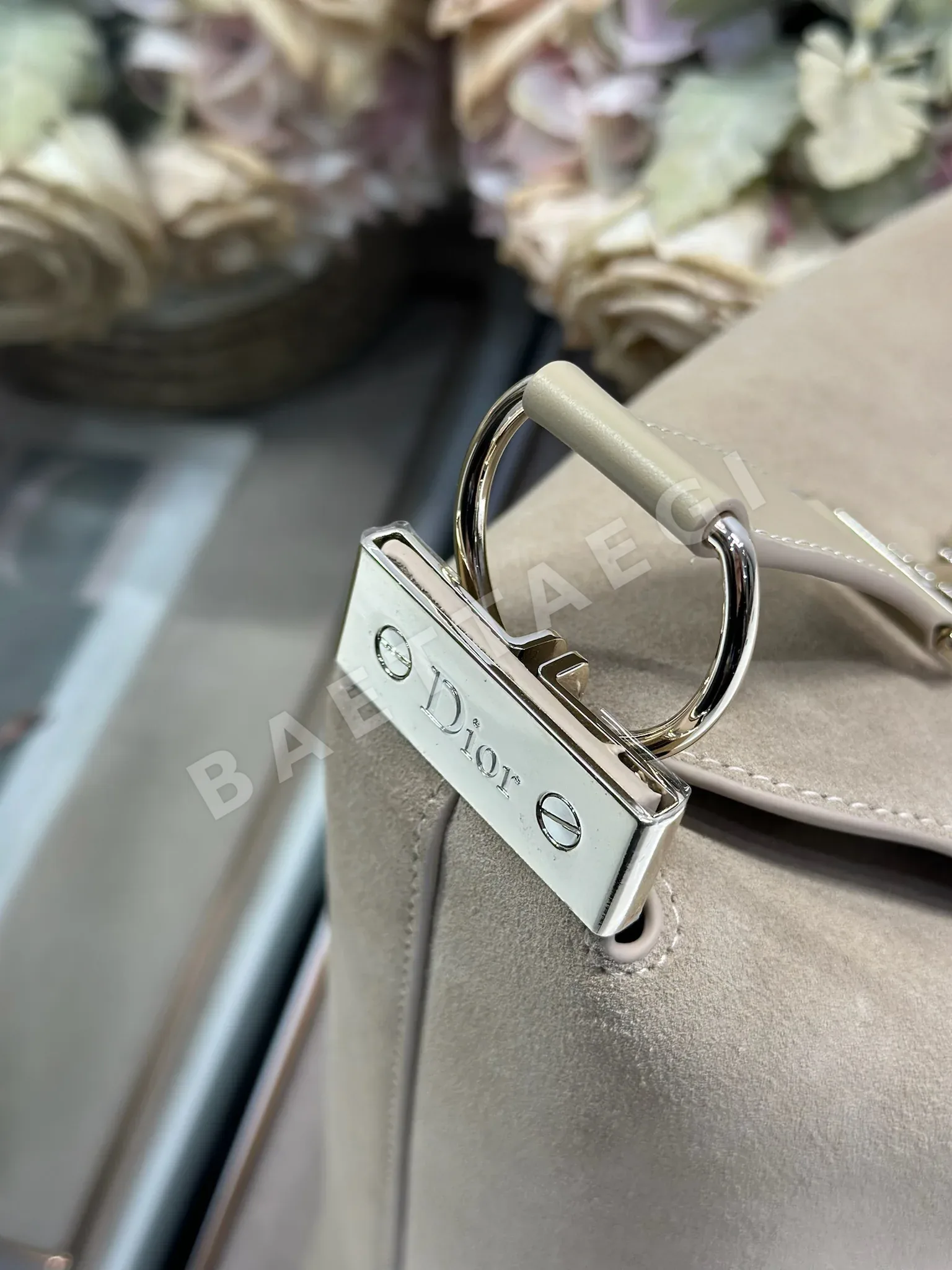 디올 라지 호보 벨벳 가방 상세 이미지 6