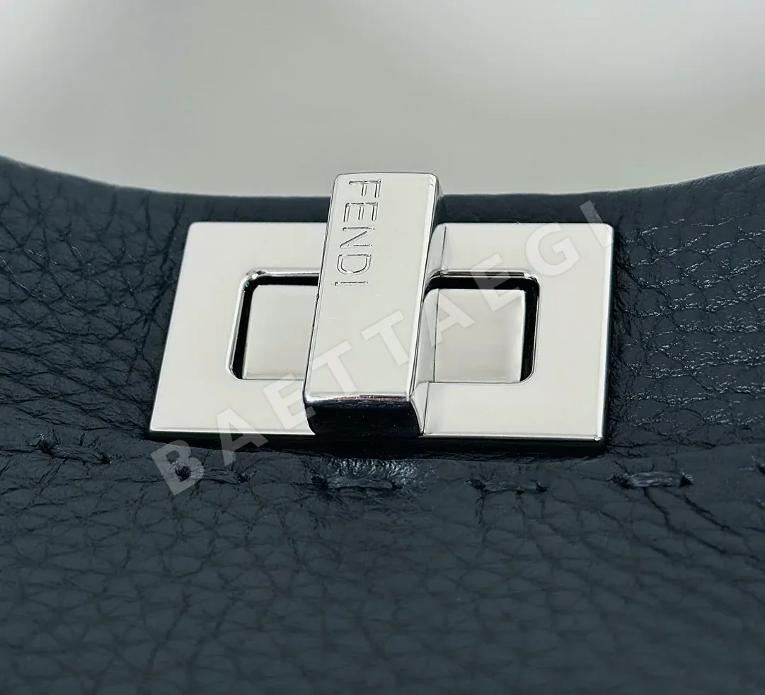 펜디 피카부 리치 패턴 핸드백 2590 F2590 F 상세 이미지 5