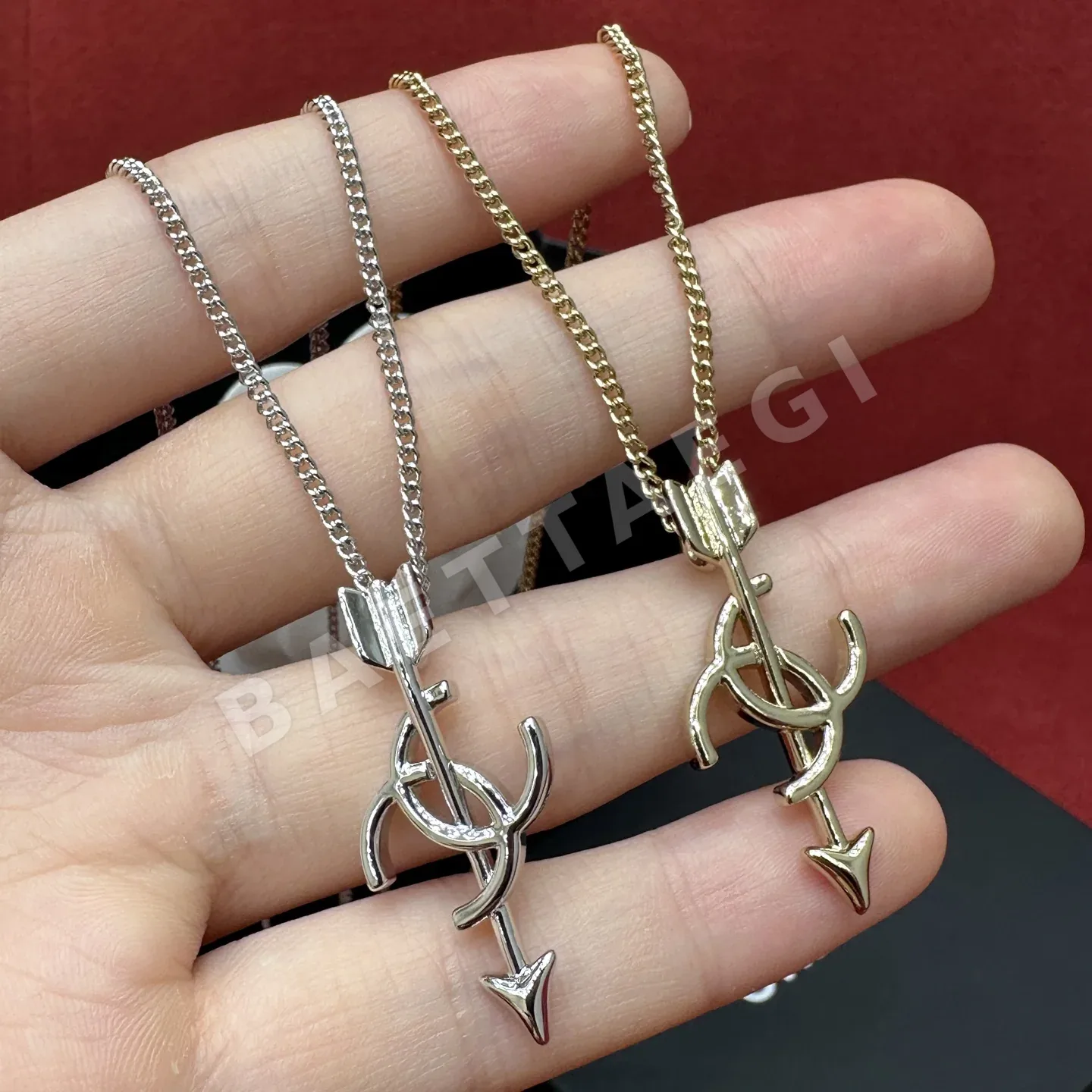 샤넬 큐피드 화살 더블 C 목걸이 상세 이미지 8