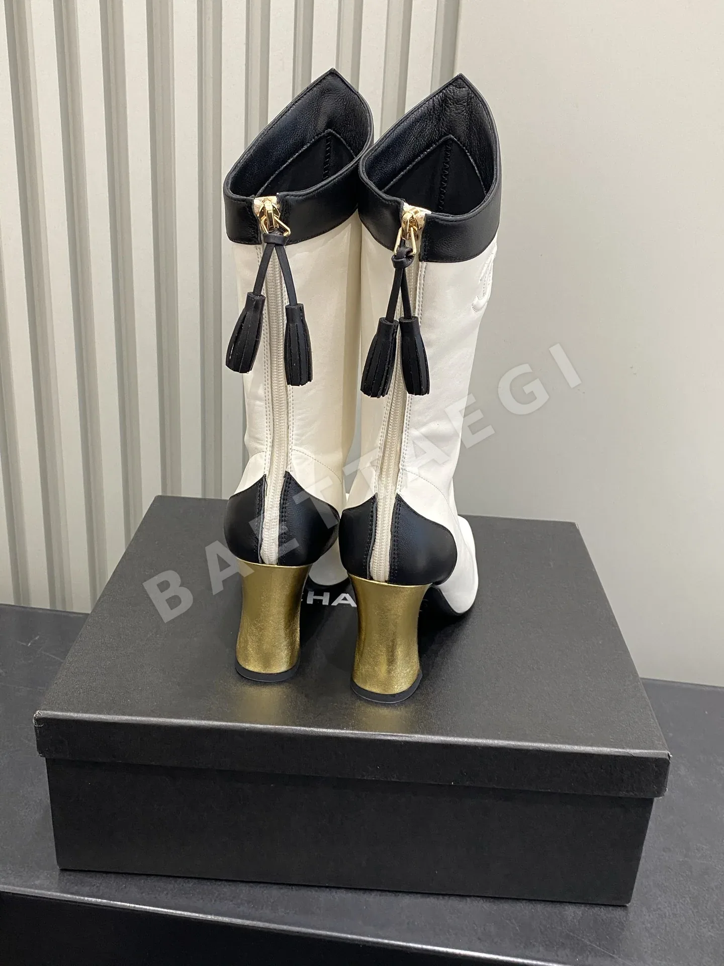 샤넬 부츠 시프스킨 사선 여밈 상세 이미지 8