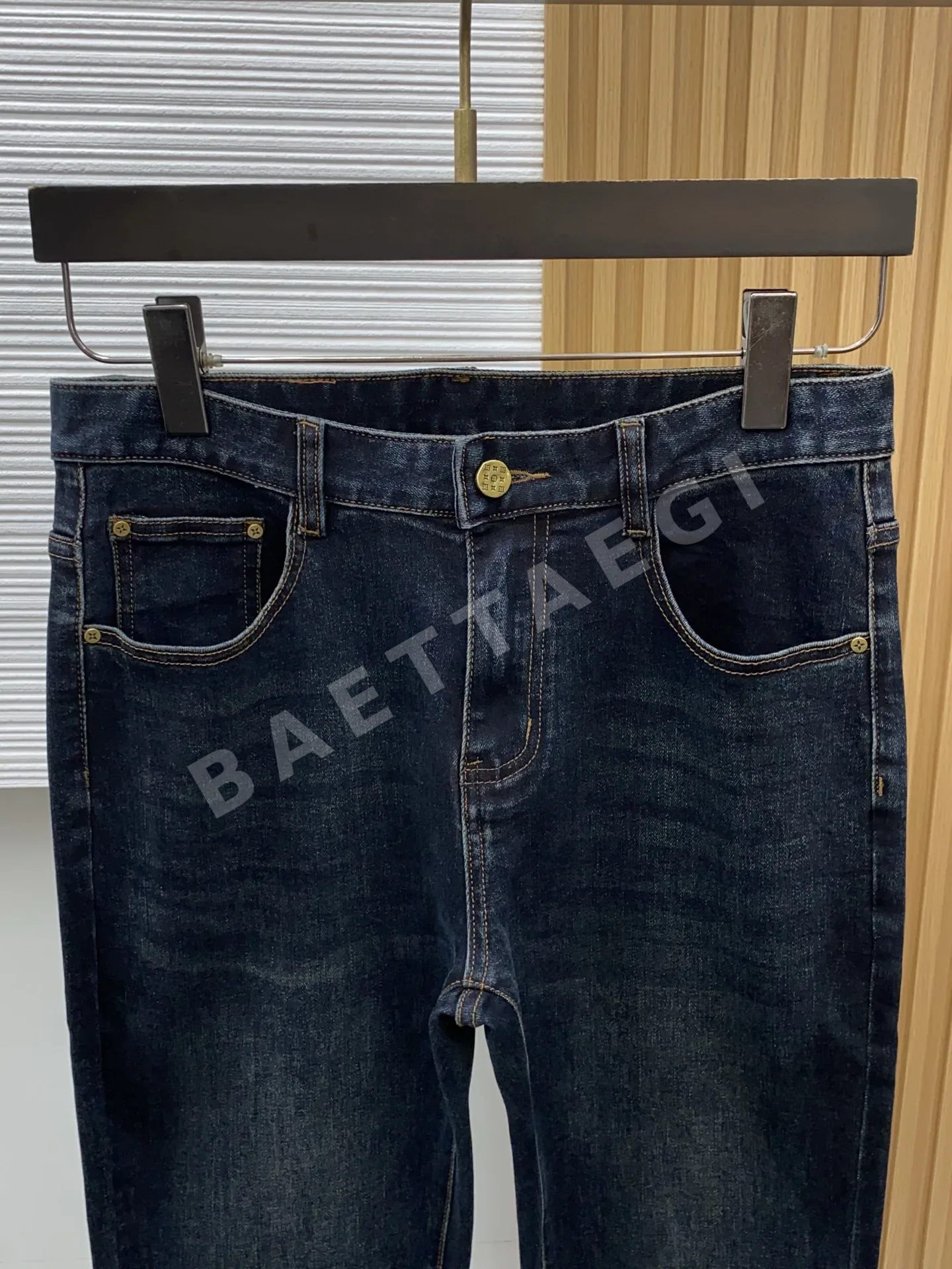 루이비통 남성 청바지 상세 이미지 3