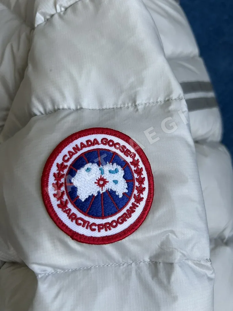 캐나다구스 [TOP] 205736 Canada Goose Kids E5460 상세 이미지 4