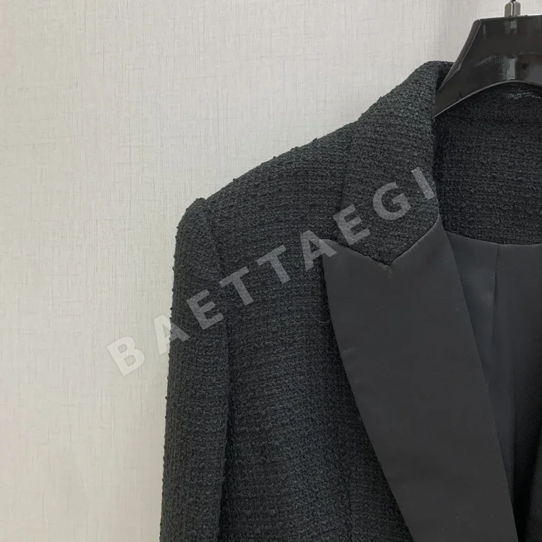 샤넬 트위드 라펠 여성 자켓 상세 이미지 2