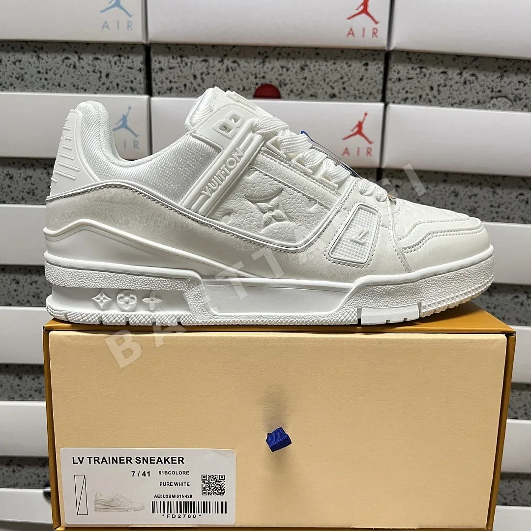 루이비통 [TG] PURE 205781 Louis Vuitton PURE WHITE