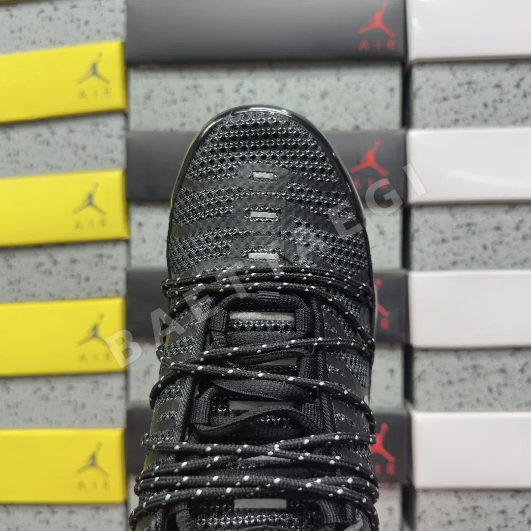 나이키 [BD] 에어 맥스 플러스 FD0670-001 201901 Nike Air Max Plus Toggle Black Reflective 상세 이미지 4