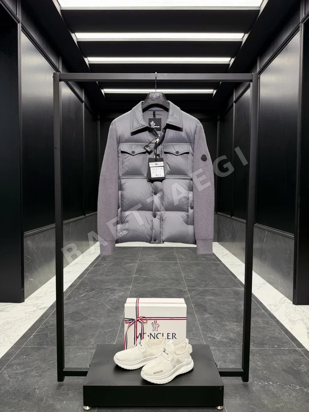 몽클레르 울 혼방 다운 패딩 가디건 남성용 상세 이미지 2