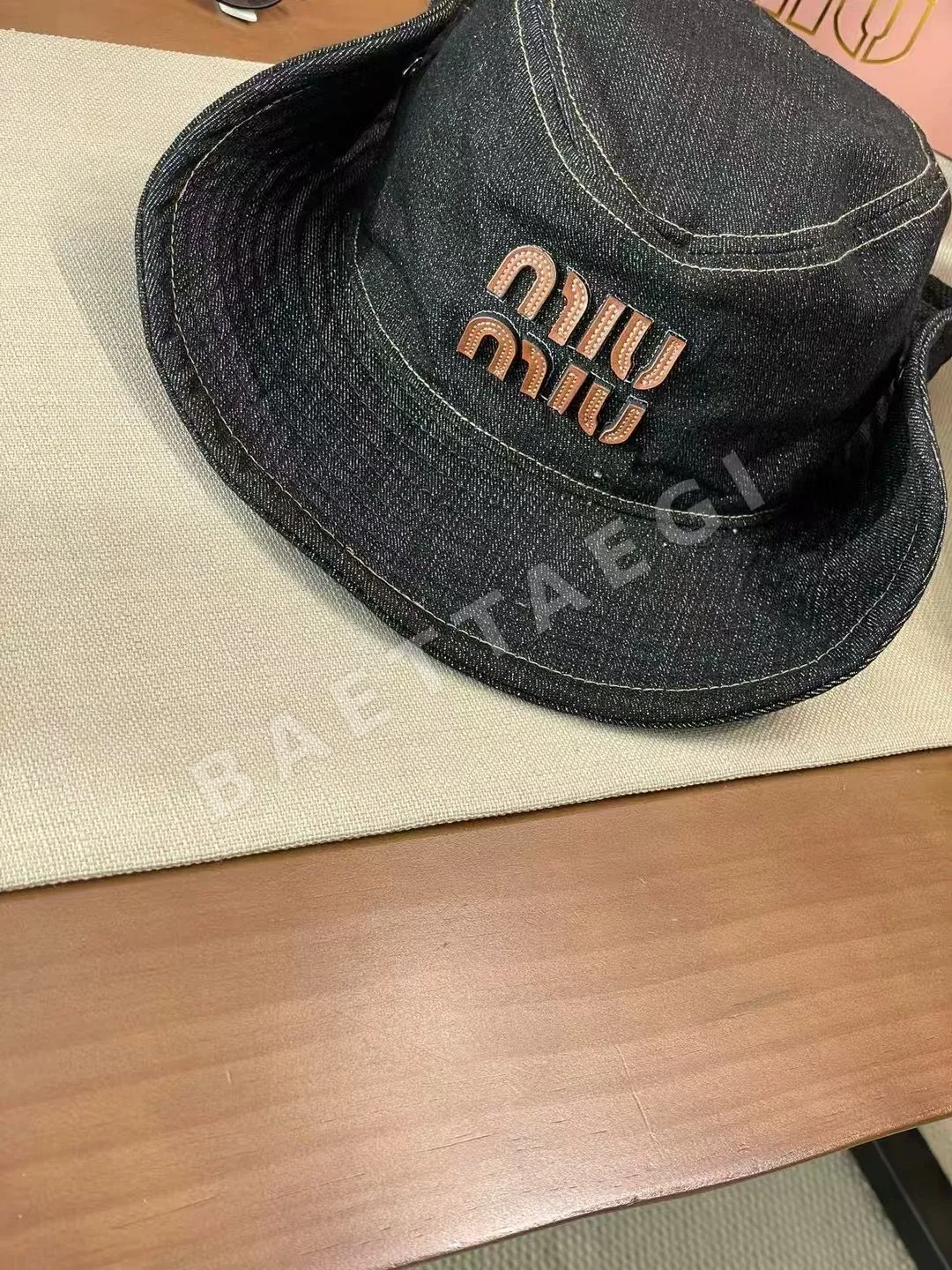 미우미우 데님 버킷햇 모자 상세 이미지 7