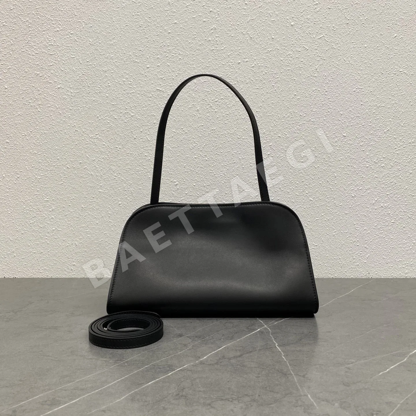 더로우 페기 새들 가죽 클러치백 TR-063 상세 이미지 9