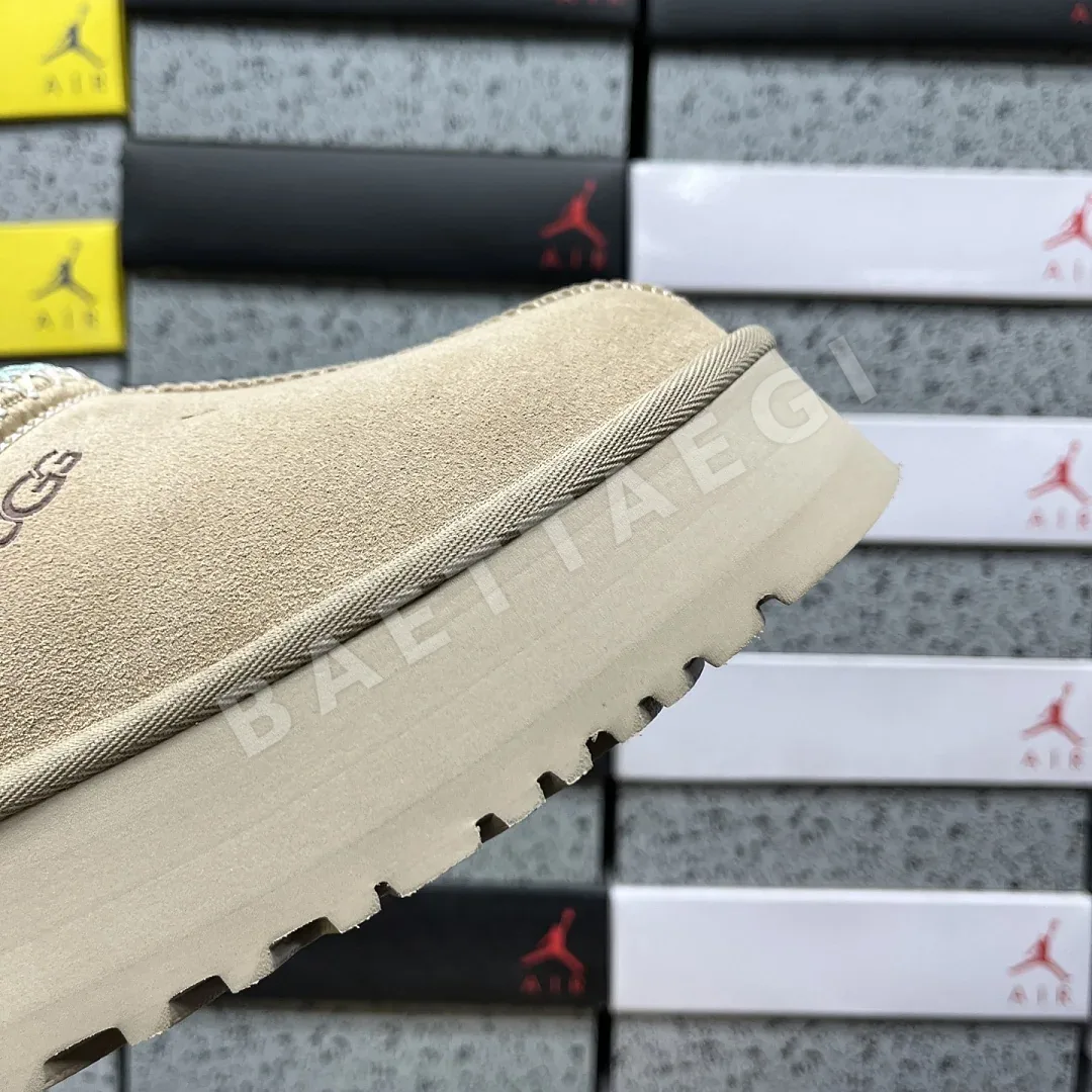 어그 [OT] 208950 UGG 1122553 SAN 상세 이미지 2