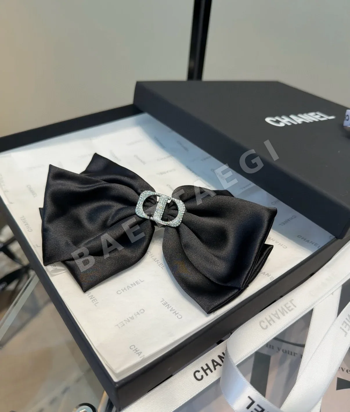 디올 CD 클립 헤어악세사리 상세 이미지 6