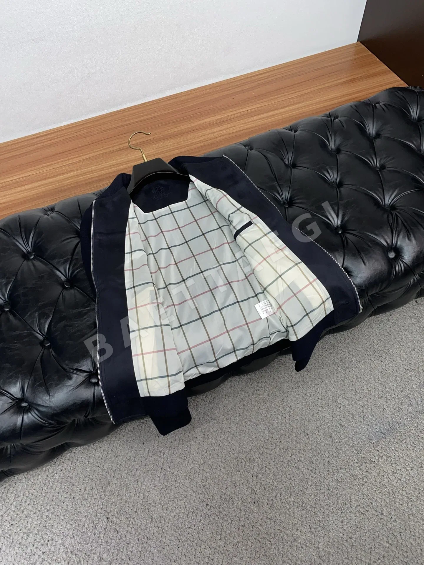 로로피아나 슬림핏 카라 집업 자켓 남성 상세 이미지 7