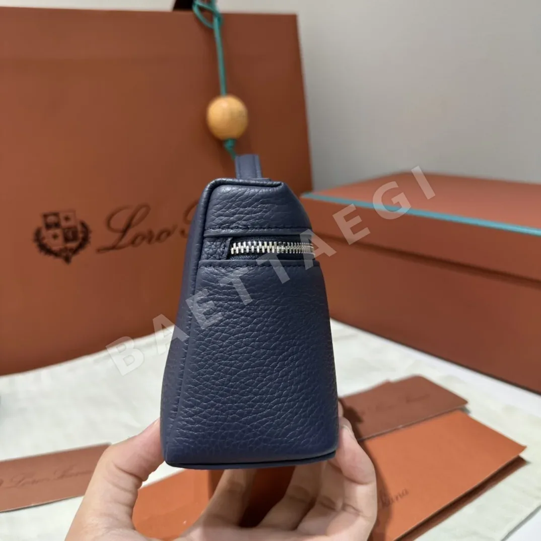 로로피아나 L19 미드나이트 블루 핸드백 상세 이미지 5