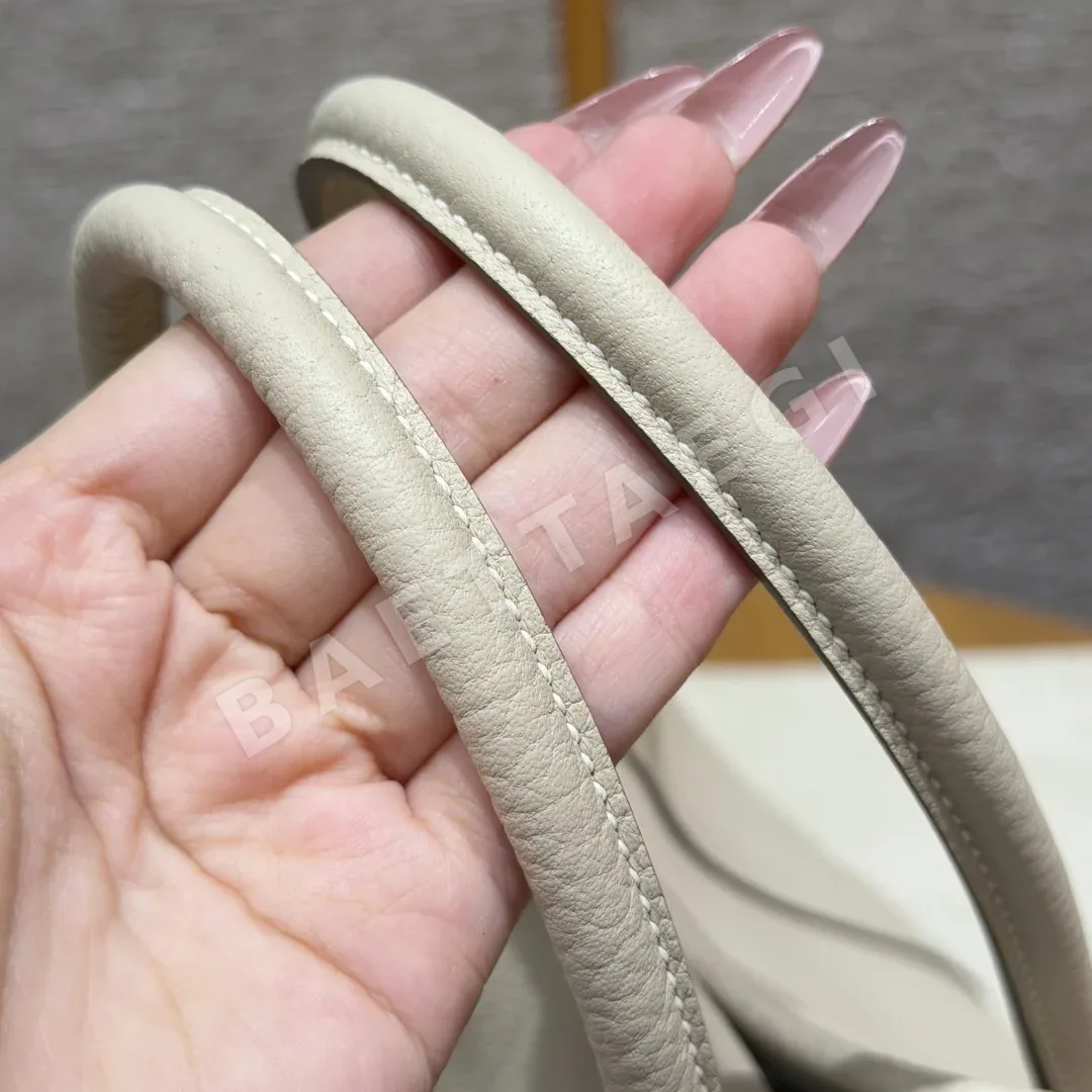 에르메스 가든파티 바슈 컨트리 가죽 지갑 상세 이미지 4