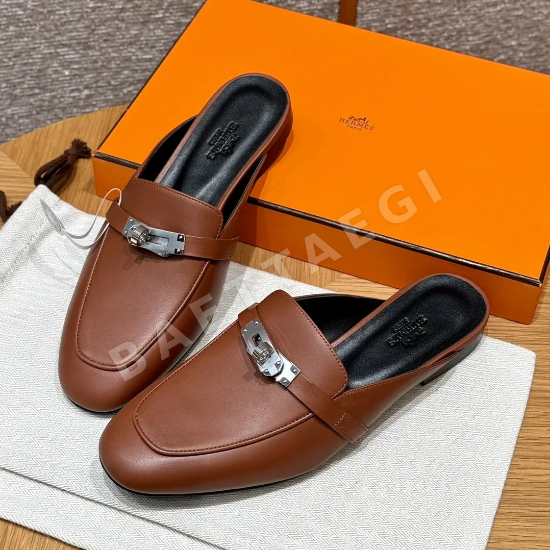에르메스 이즈 뮬 샌들 Saddle Red Goatskin 실버 하드웨어 상세 이미지 2