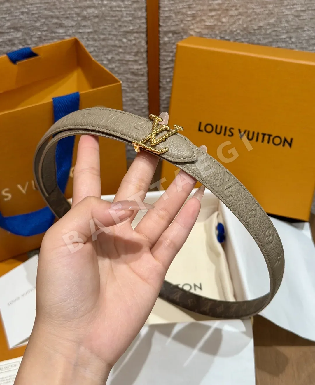 루이비통 코르델리아 20mm 리버시블 벨트 상세 이미지 3