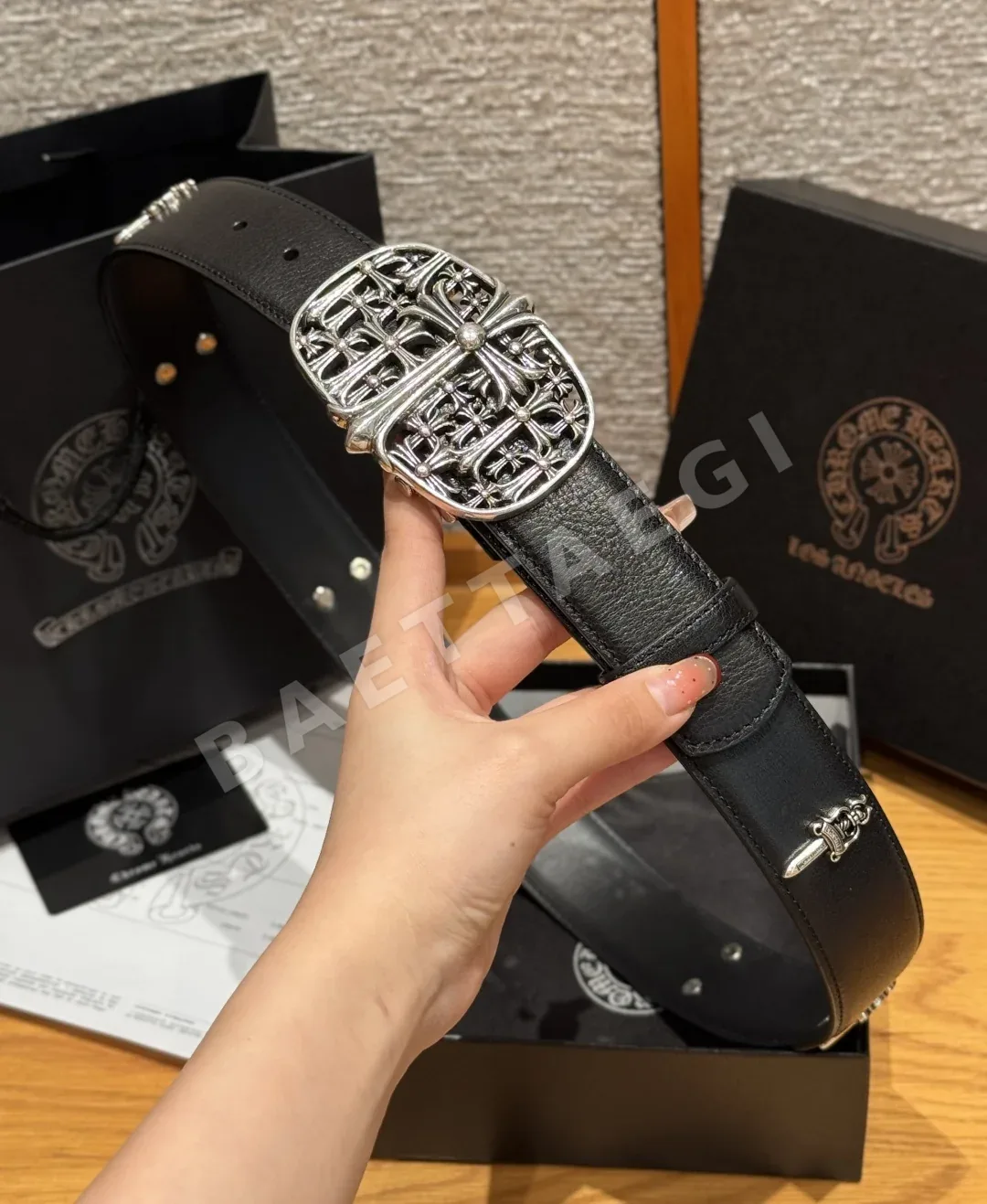 크롬하츠 캐세드럴 스터드 가죽 벨트 상세 이미지 3