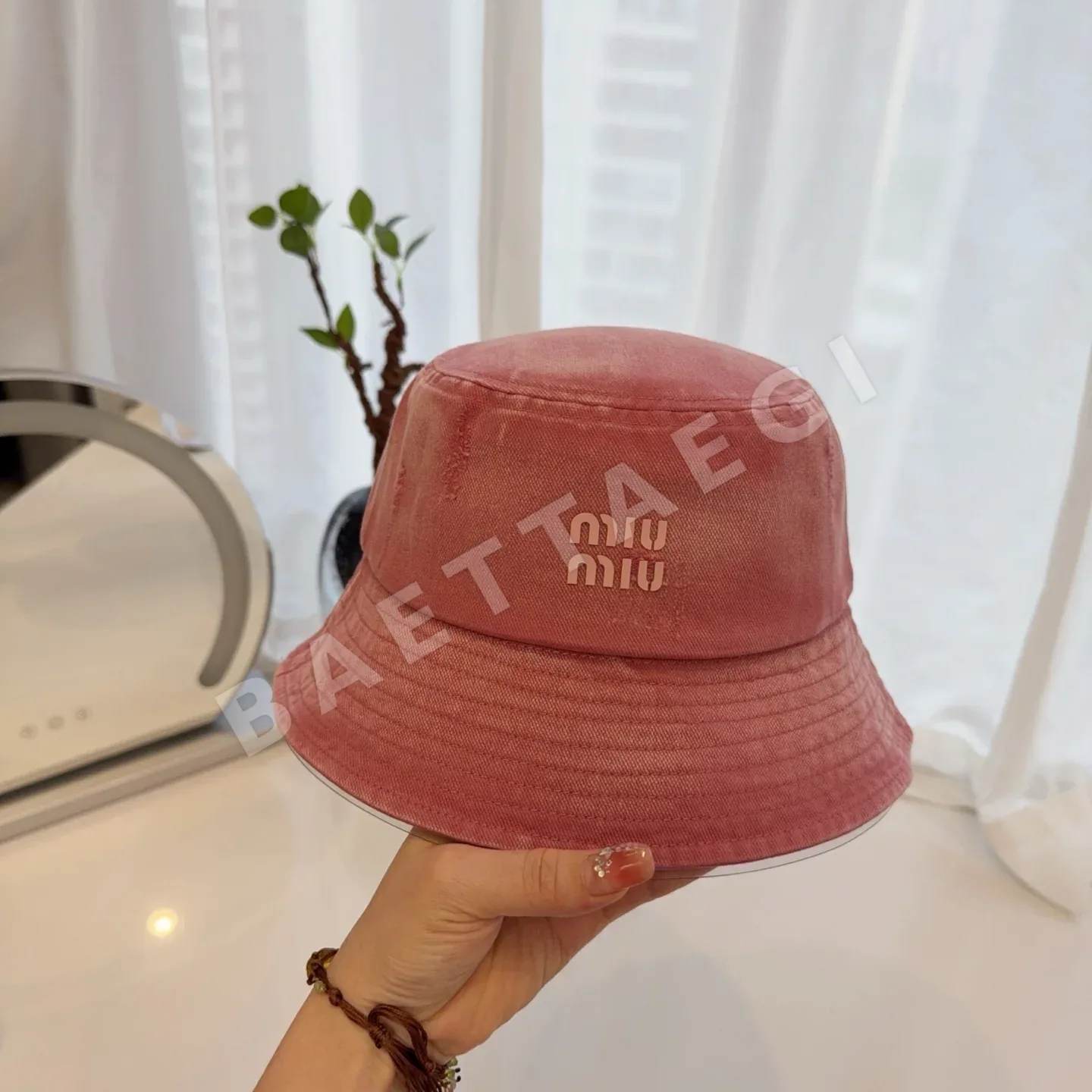 미우미우 모자 80897 Miu Miu Cap 상세 이미지 6