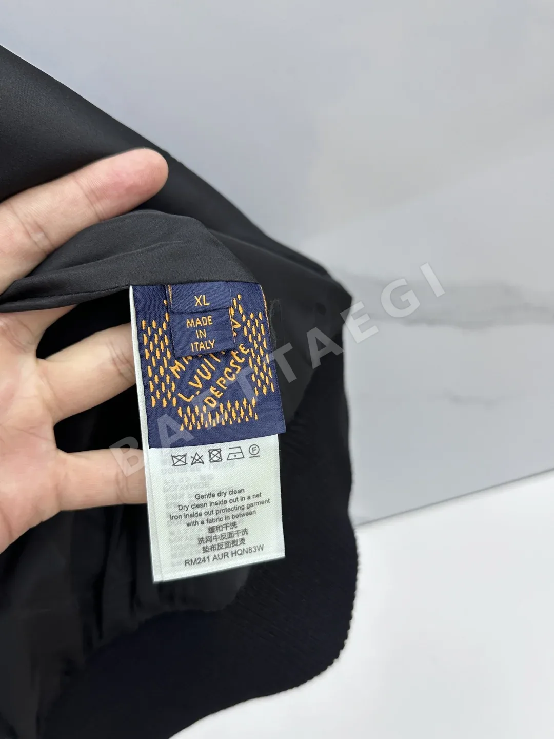 루이비통 후드 남성 자켓 상세 이미지 8