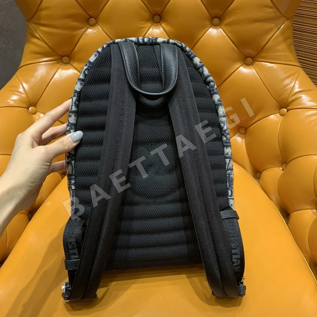 디올 베이비 빈티지 모노그램 백팩 상세 이미지 3