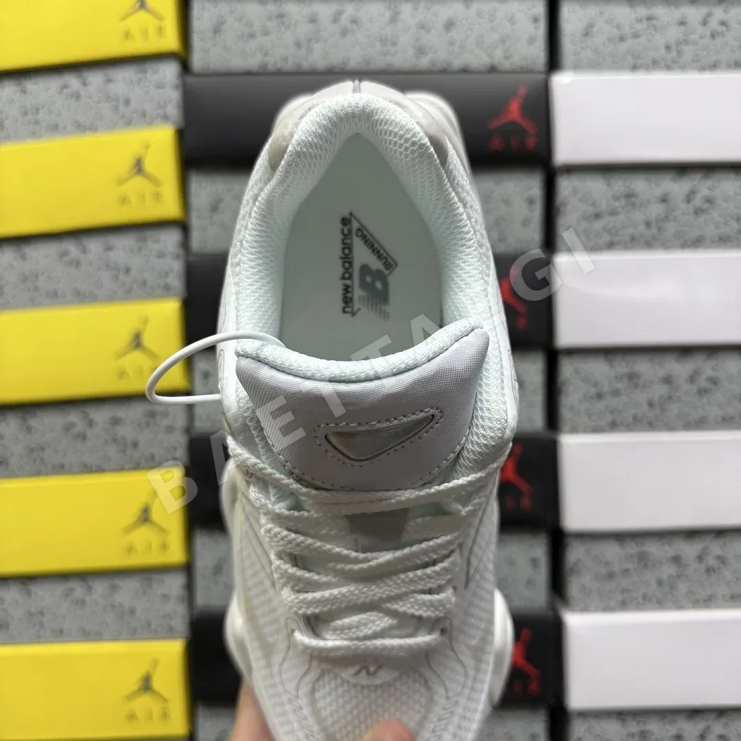 뉴발란스 [C] 9060 U90608PE 202246 New Balance 9060 상세 이미지 3