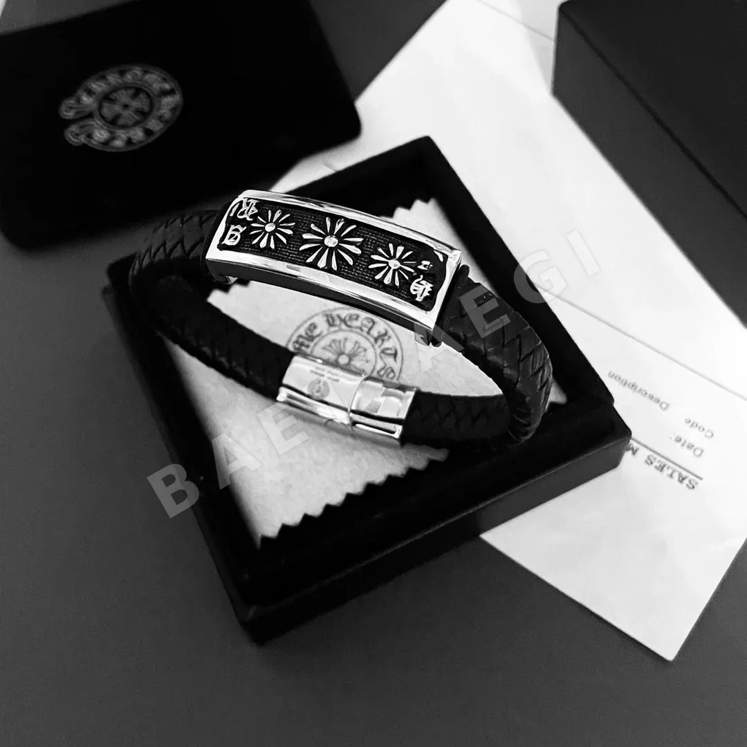 크롬하츠 가죽 코드 크로스 플라워 팔찌 상세 이미지 2