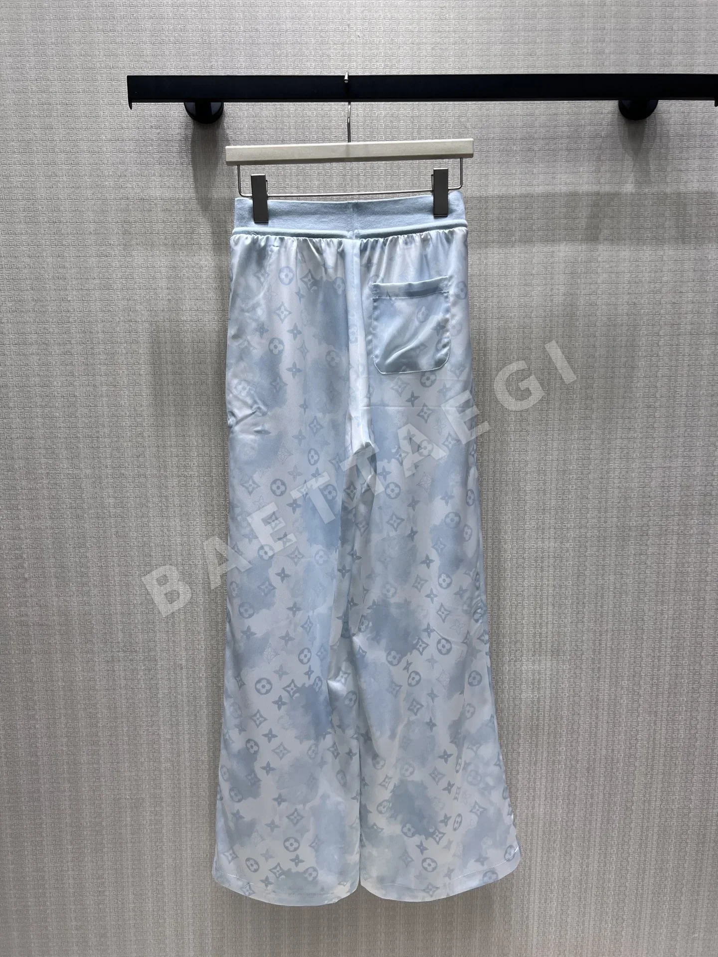 크롬하츠 그라데이션 새틴 와이드 여성 바지 상세 이미지 2