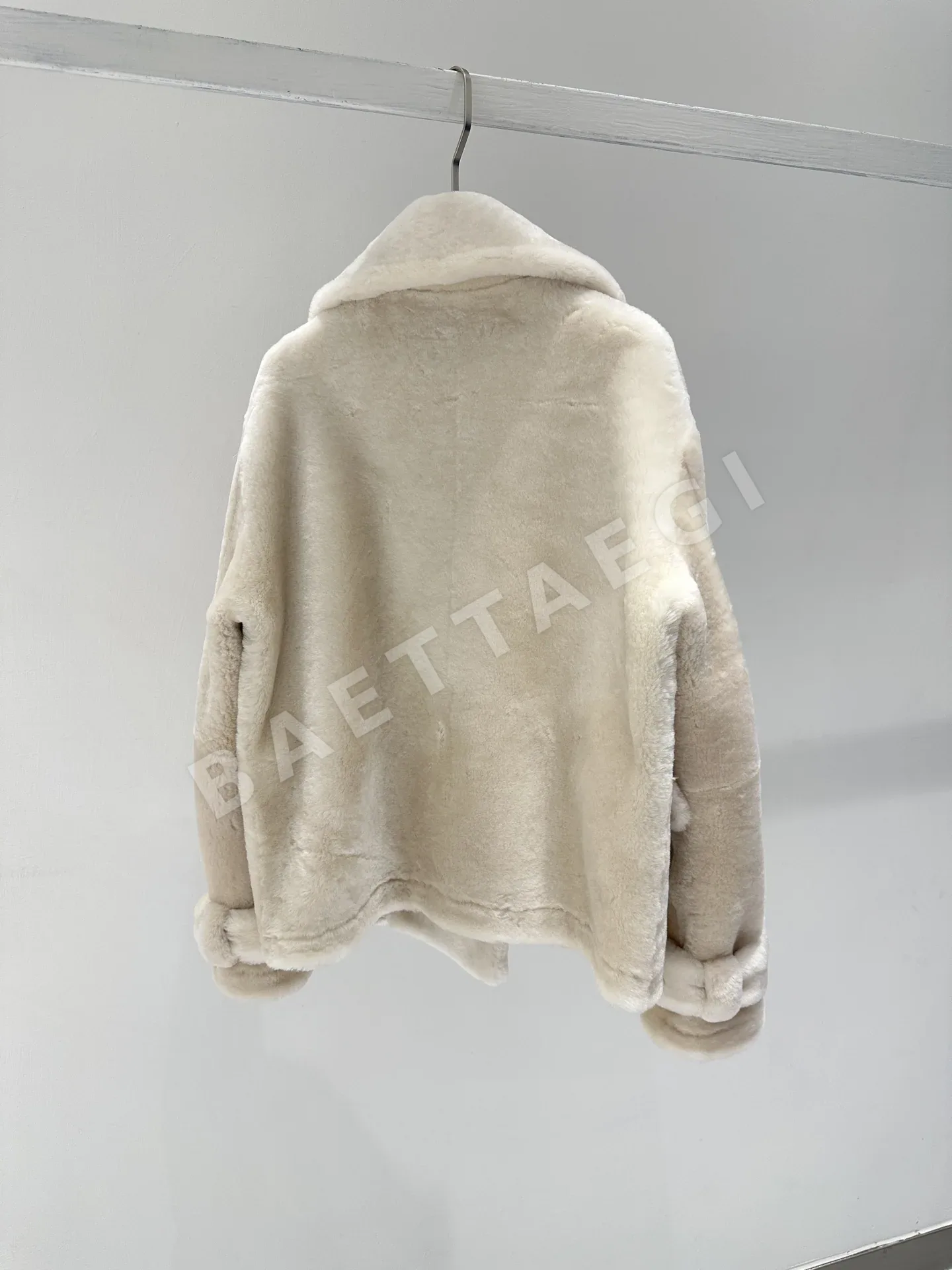 브루넬로쿠치넬리 코끼리 램스킨 울 모피 코트 상세 이미지 9