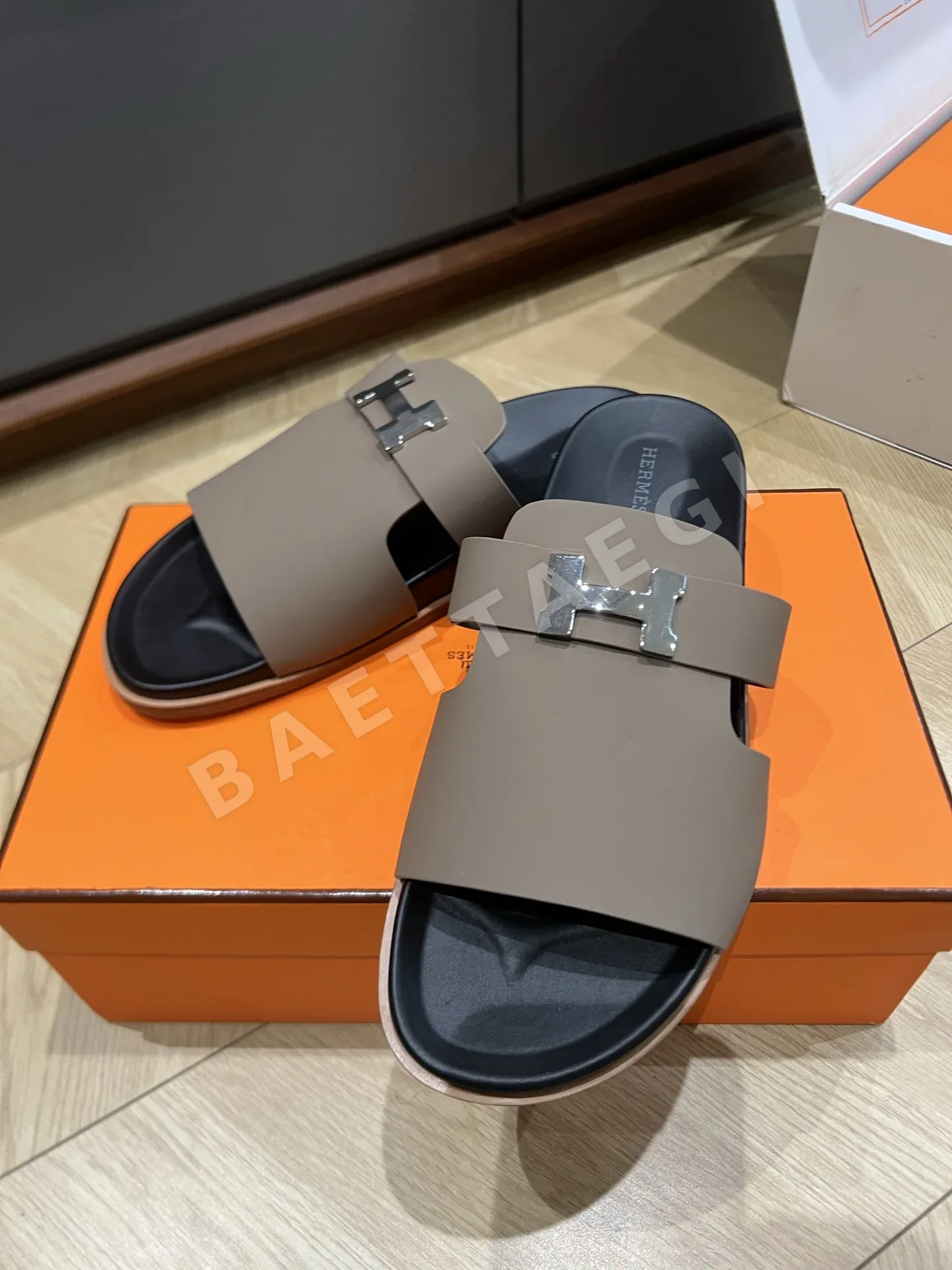 에르메스 조레스 샌들(Hermes Jaures Sandal) 상세 이미지 4