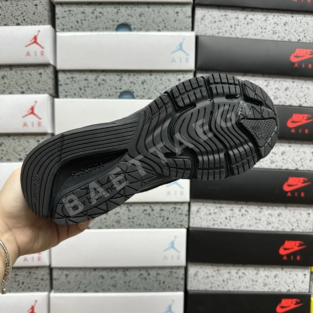뉴발란스 [M] 990v6 U990BB6 202242 New Balance 990v6 Triple Black 상세 이미지 9