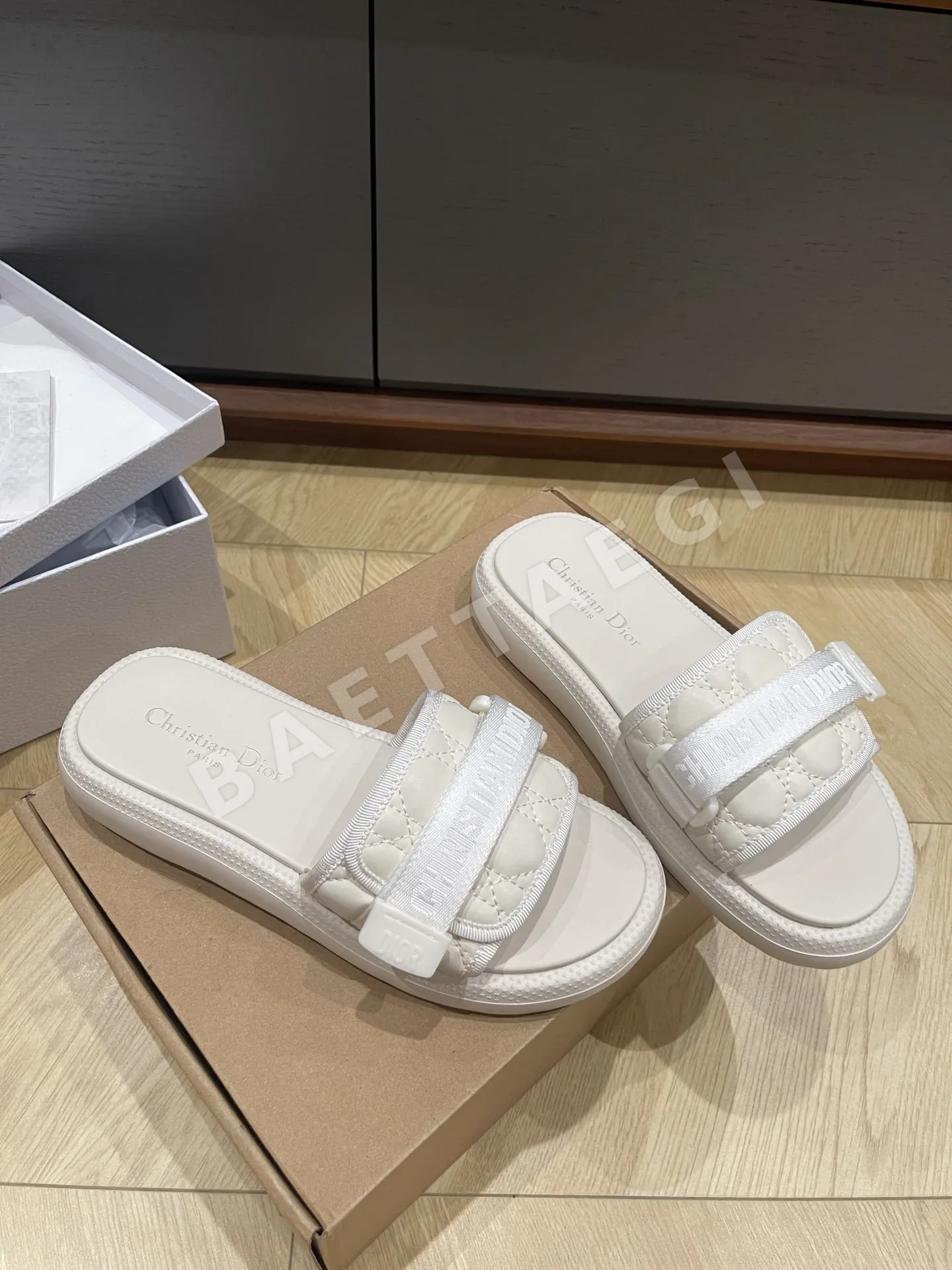 디올 25 슬리퍼 8624 상세 이미지 2