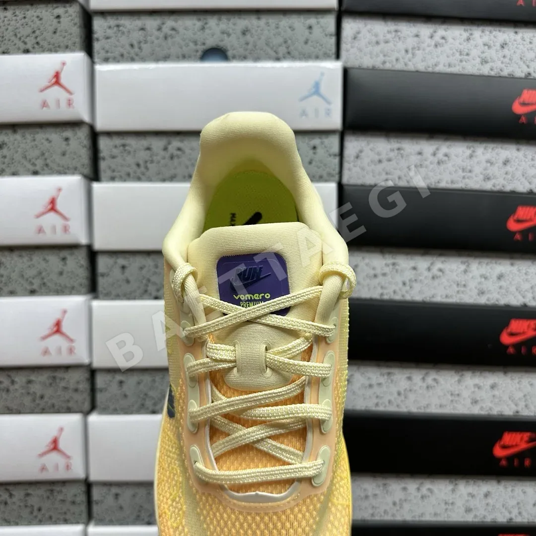 나이키 [M] 보메로 프리미엄 JQ2050-701 201660 Nike Vomero Premium Alabaster 상세 이미지 4