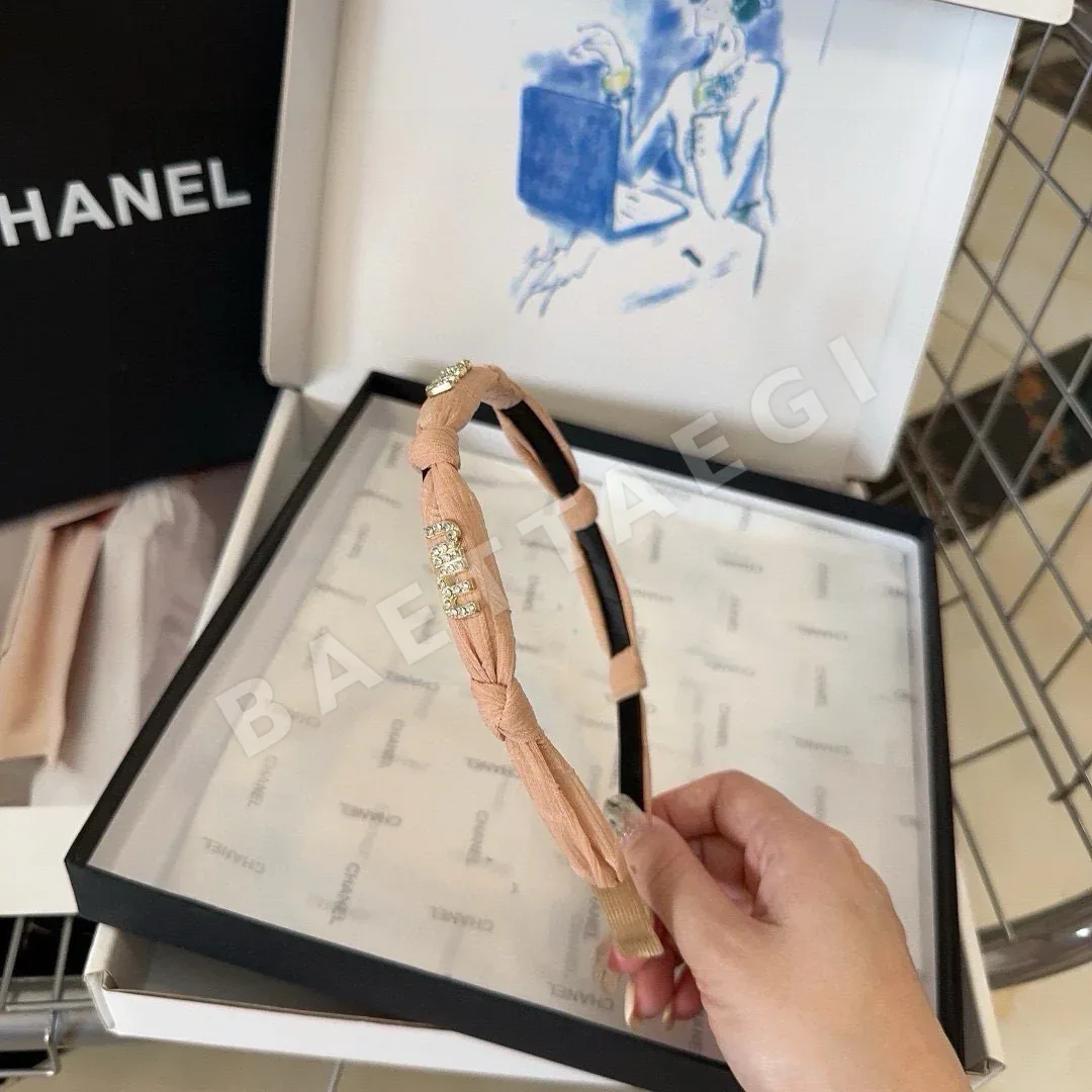 미우미우 레터 헤드밴드 헤어악세 상세 이미지 2