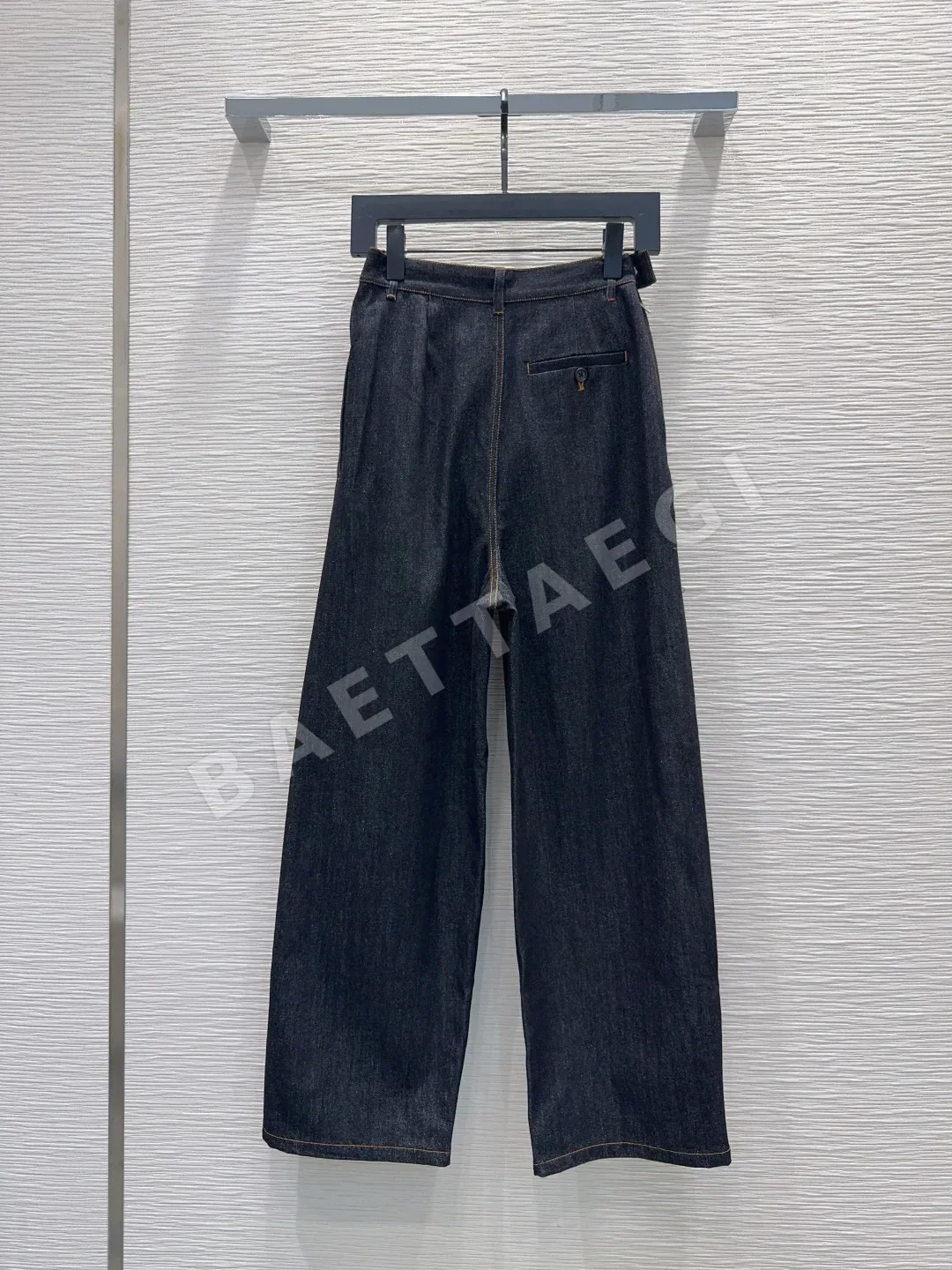 로에베 여성 데님 바지 상세 이미지 8
