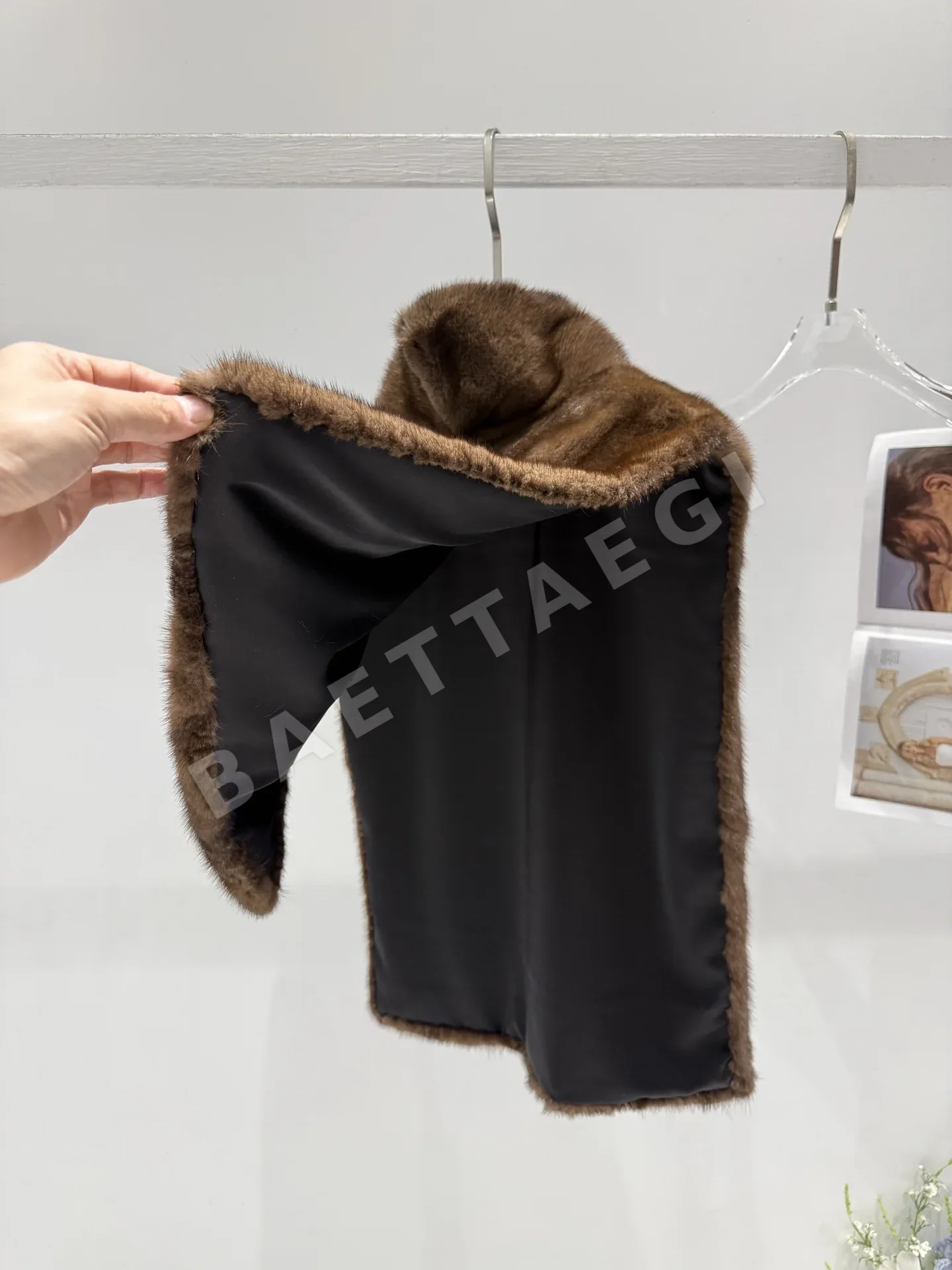 더로우 밍크 숄 조끼 상세 이미지 3