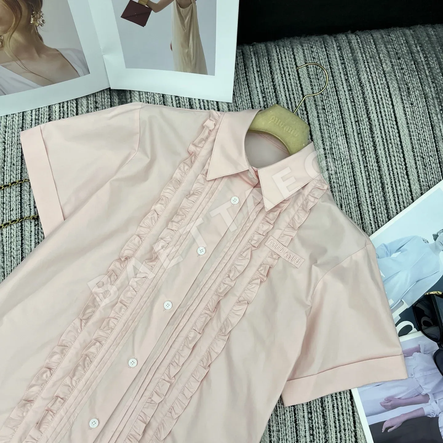 미우미우 프릴 자수 카라 반팔 롱 셔츠 상세 이미지 3