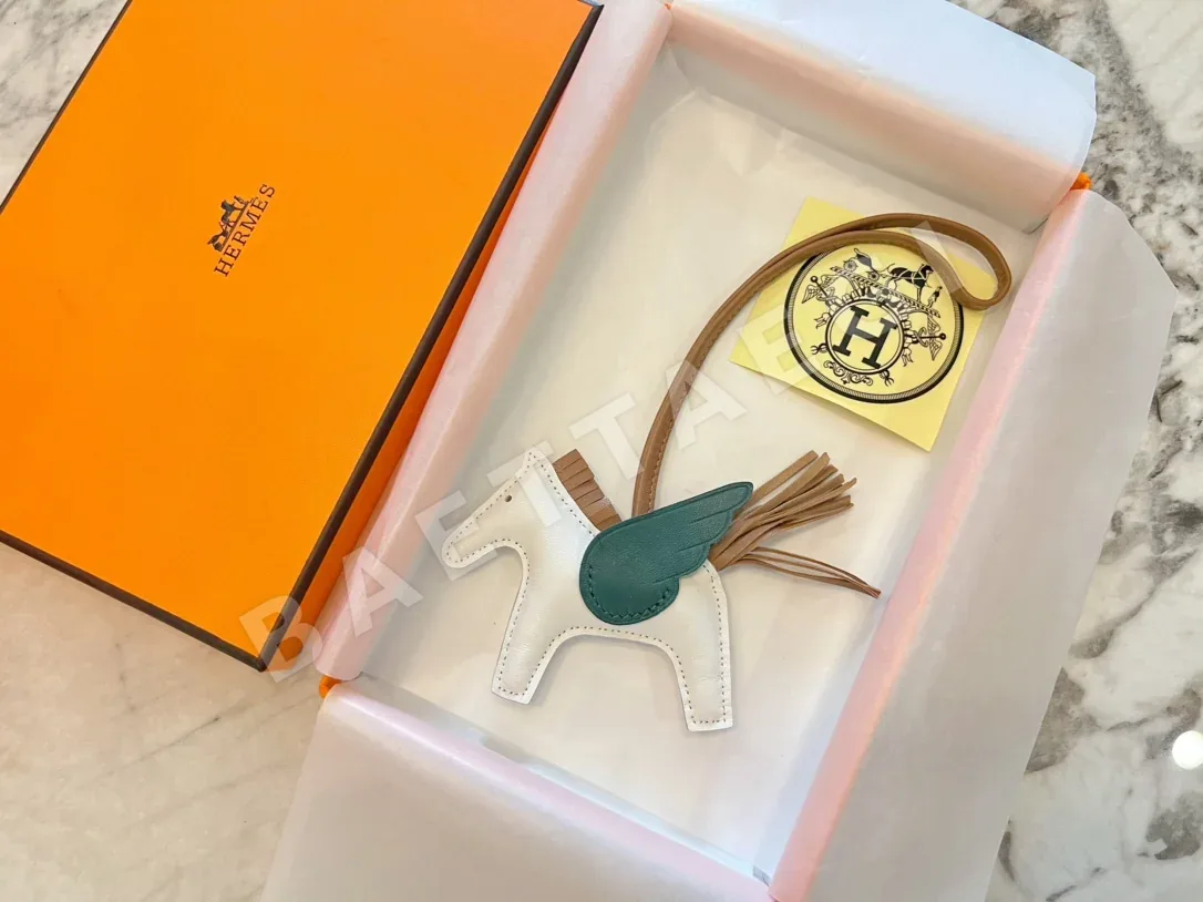 에르메스 페가수스 램스킨 키링 상세 이미지 4