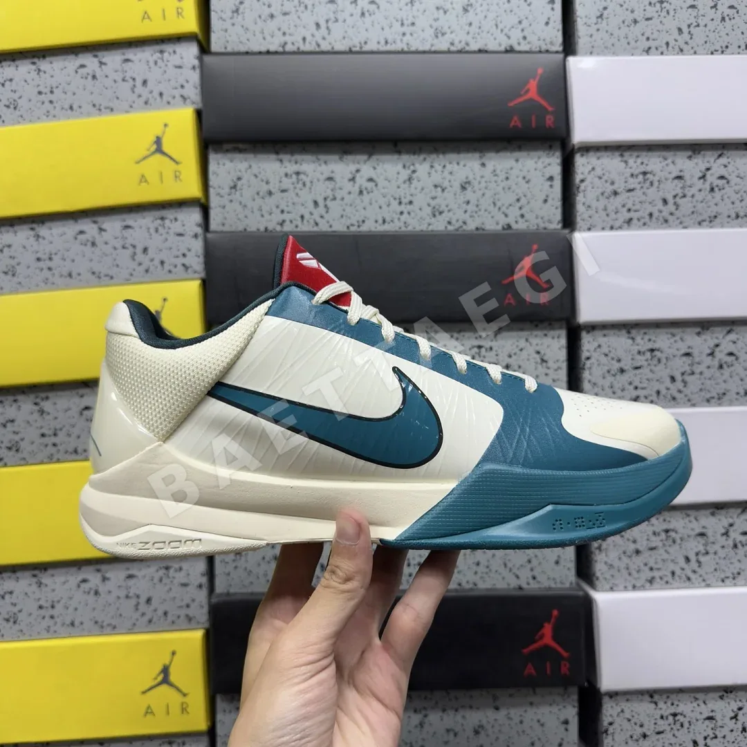 나이키 [GX] 코비 5 프로트로 IZ1852-100 201739 Nike Kobe 5 Protro Caitlin Clark Coconut 상세 이미지 2